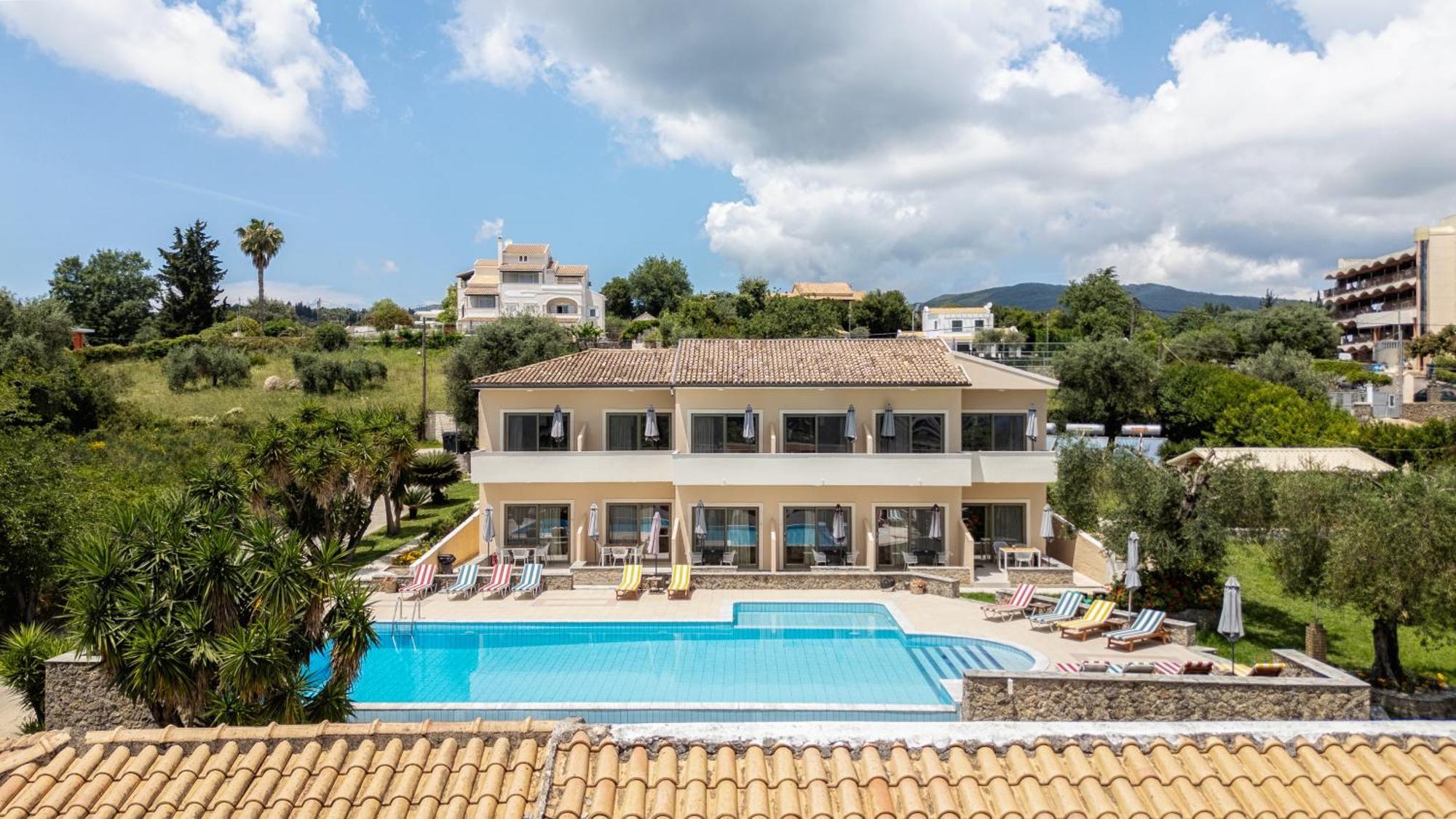 Aparthotel Little Corfu à Dassia  Extérieur photo